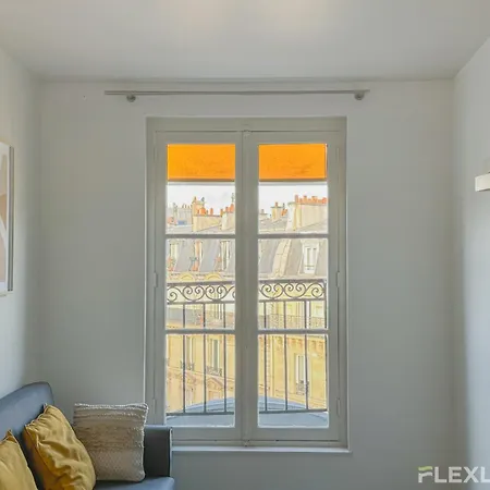 Beautiful 3-room 1st Apartamento