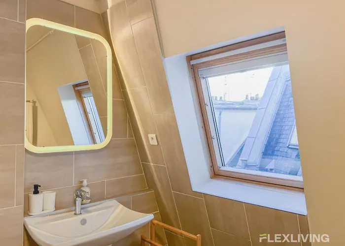 Beautiful 3-room 1st
